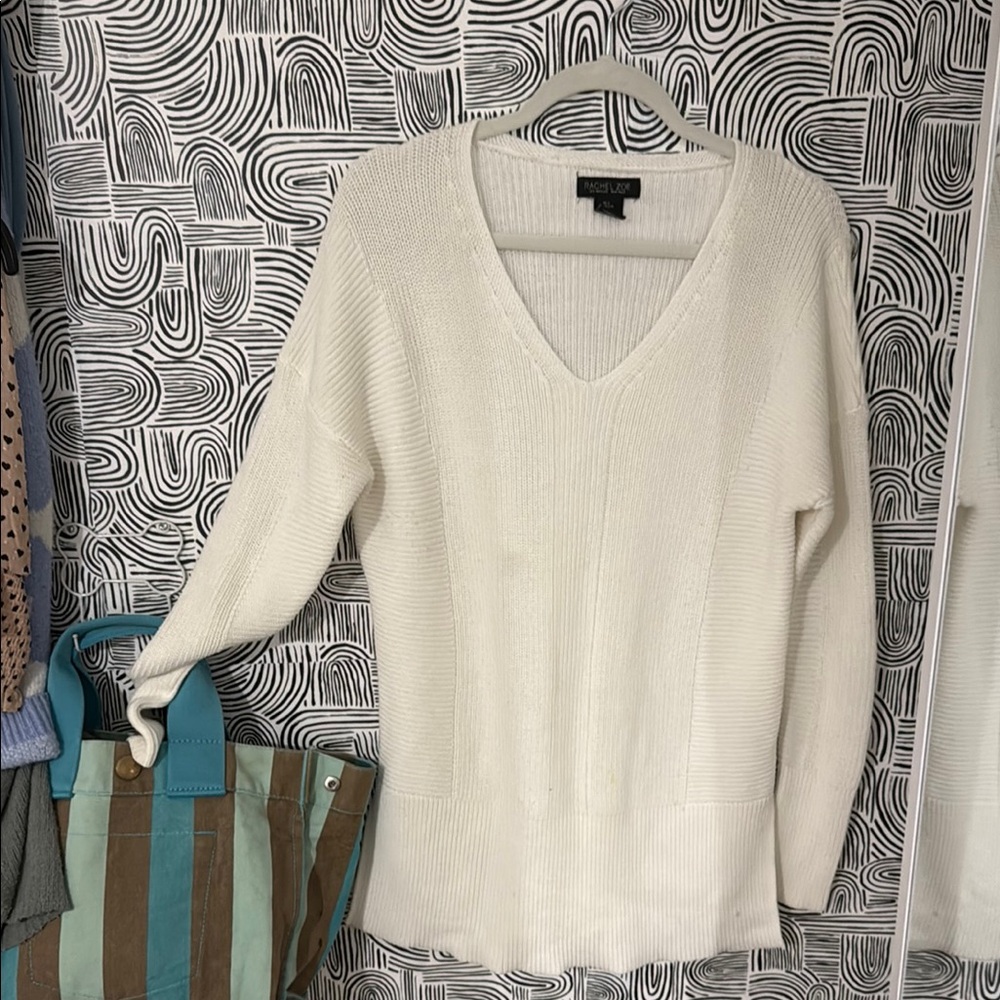 Rachel Zoe White V-Neck Sweater with Relaxed Fit